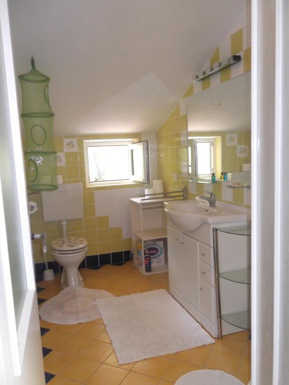 Apartments Vanda Vrboska Cameră foto